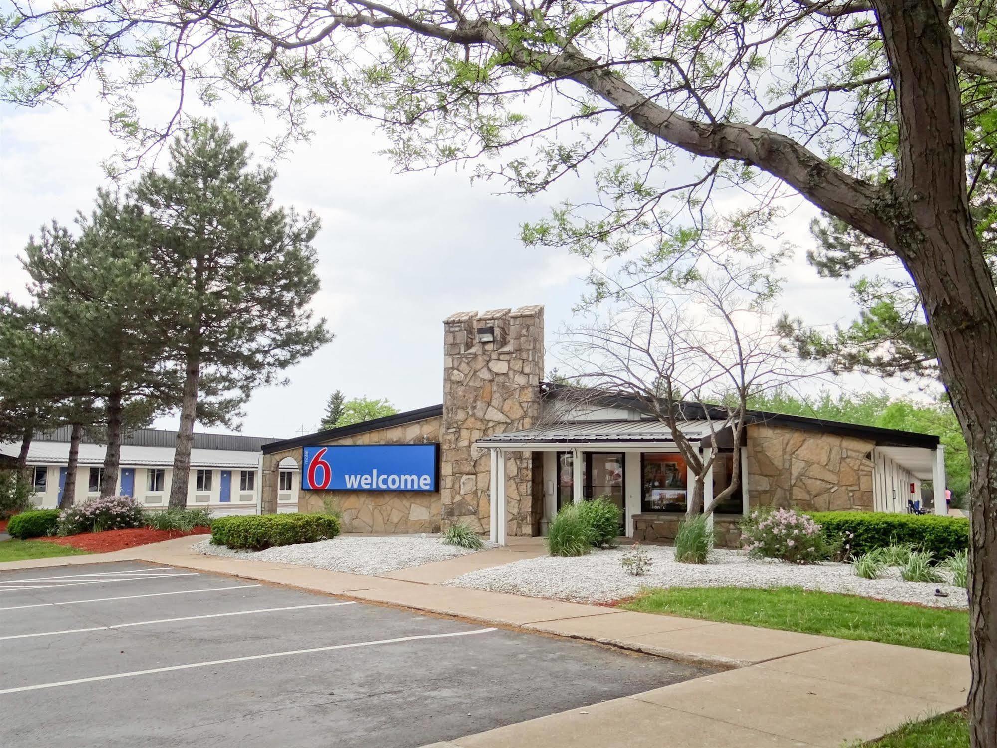 6-erie, Pa 4*
